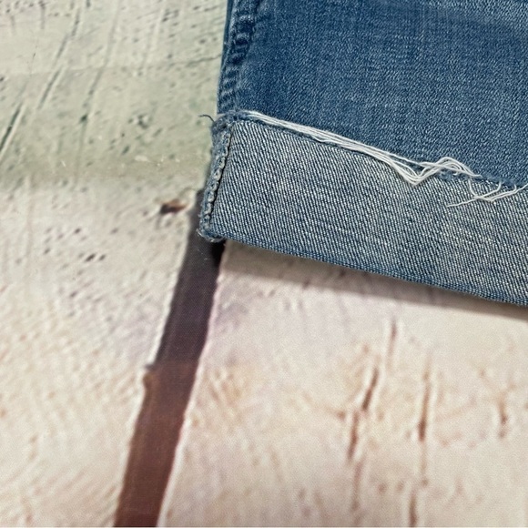 Hollister Shorts High Rise Mom Size 5 Waist 27 Blue Denim Cuffed Cut Off - Picture 6 of 9